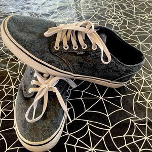 Vans size 10 Vans off the Wall style